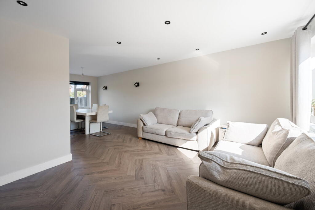 Fifth Avenue in Grantham - View 3