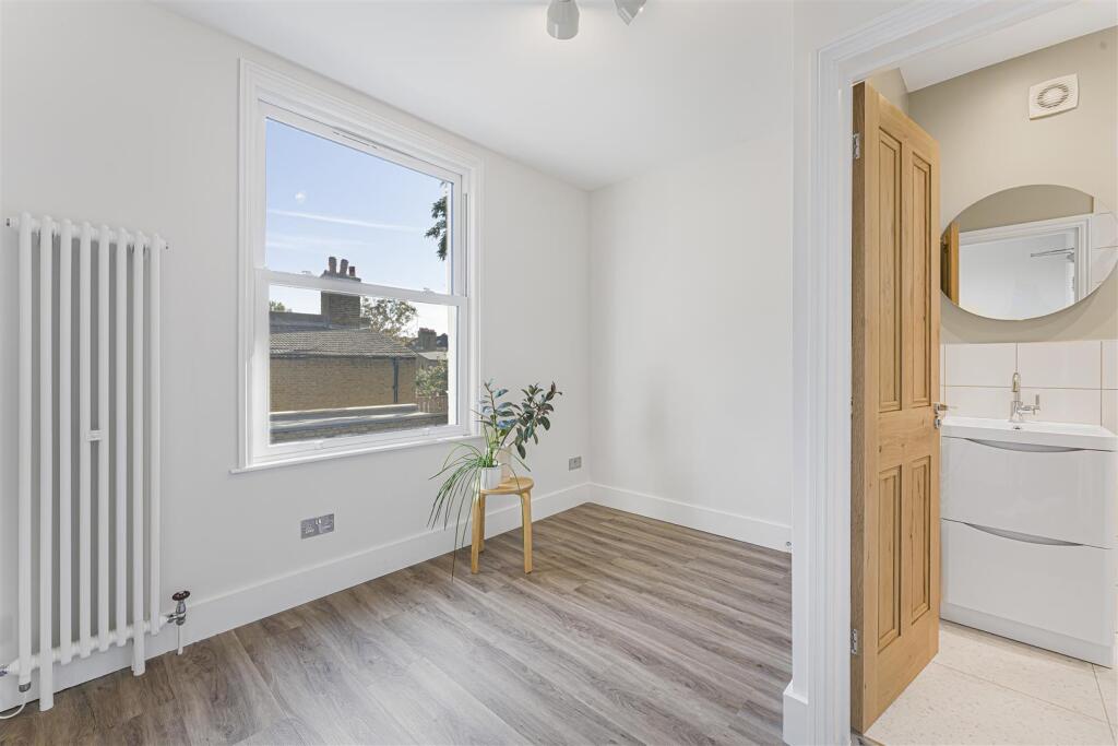 Apartment in London, Walham Green, West Kensington - View 5