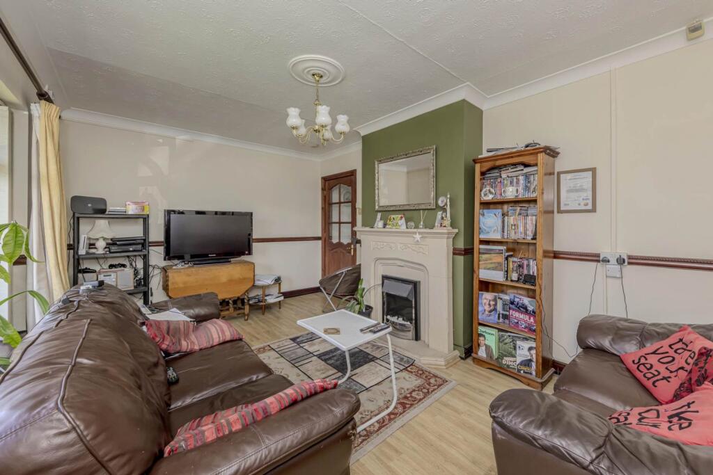 House in Stoke-on-Trent - View 5