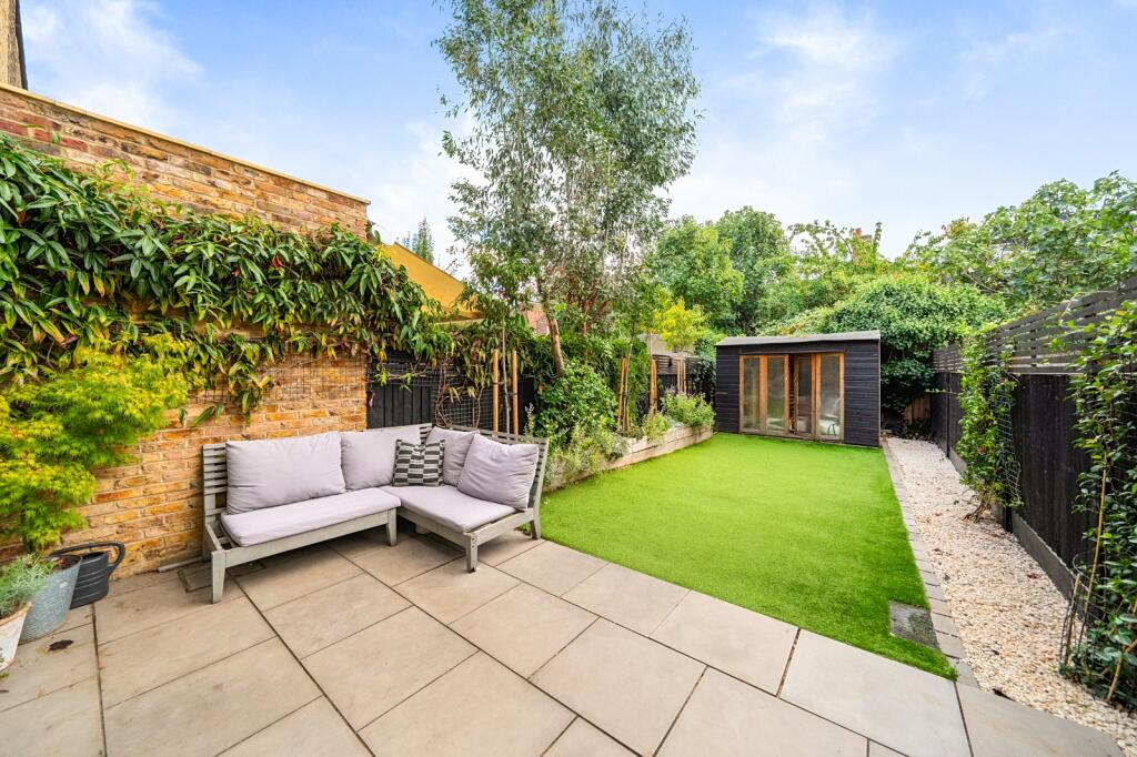 House in London - More