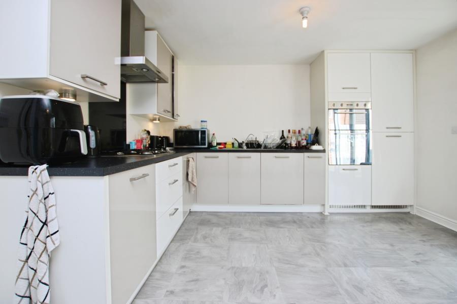 House in Bristol, Stanley Park, Stoke Park and Cheswick - View 3
