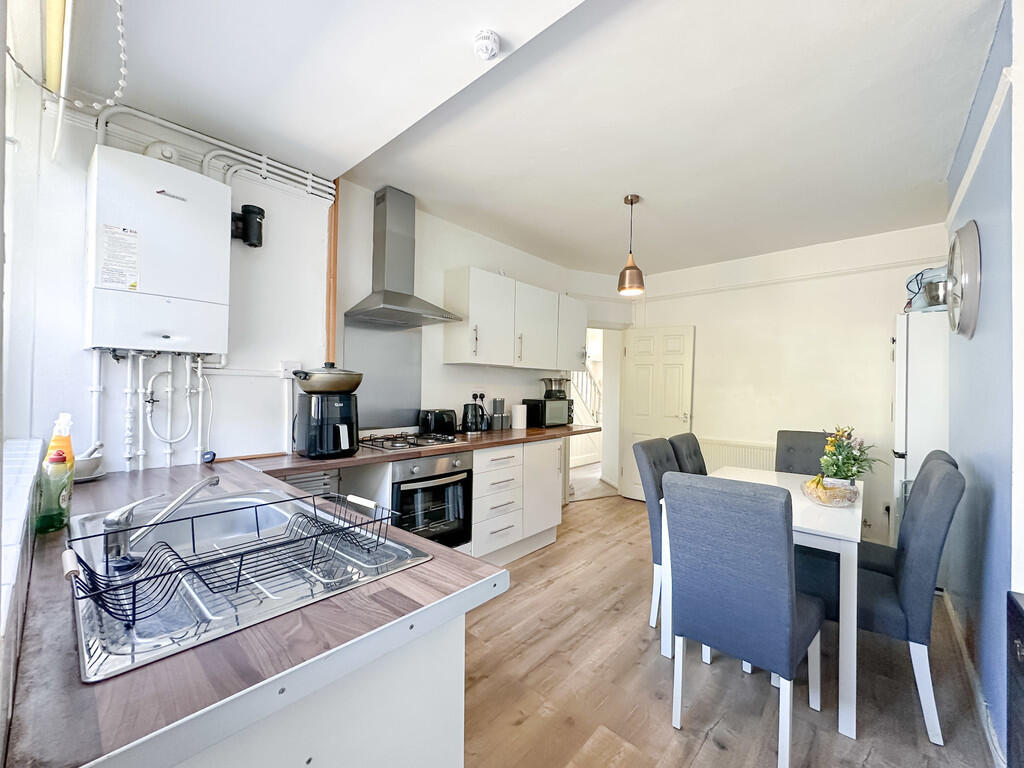 Llwynbach Terrace, Hollybush photo 4