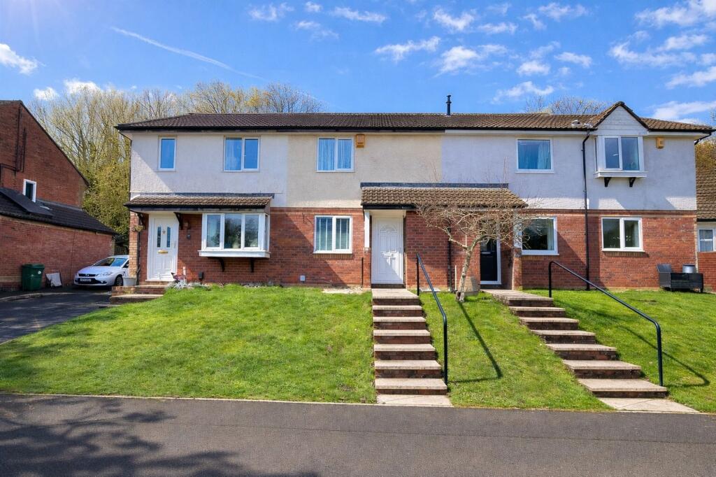 Main image of property: Little Close, Kingsteignton, TQ12