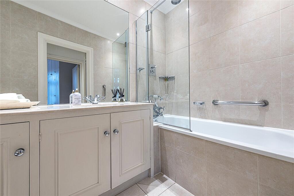 4 bedroom apartment for rent