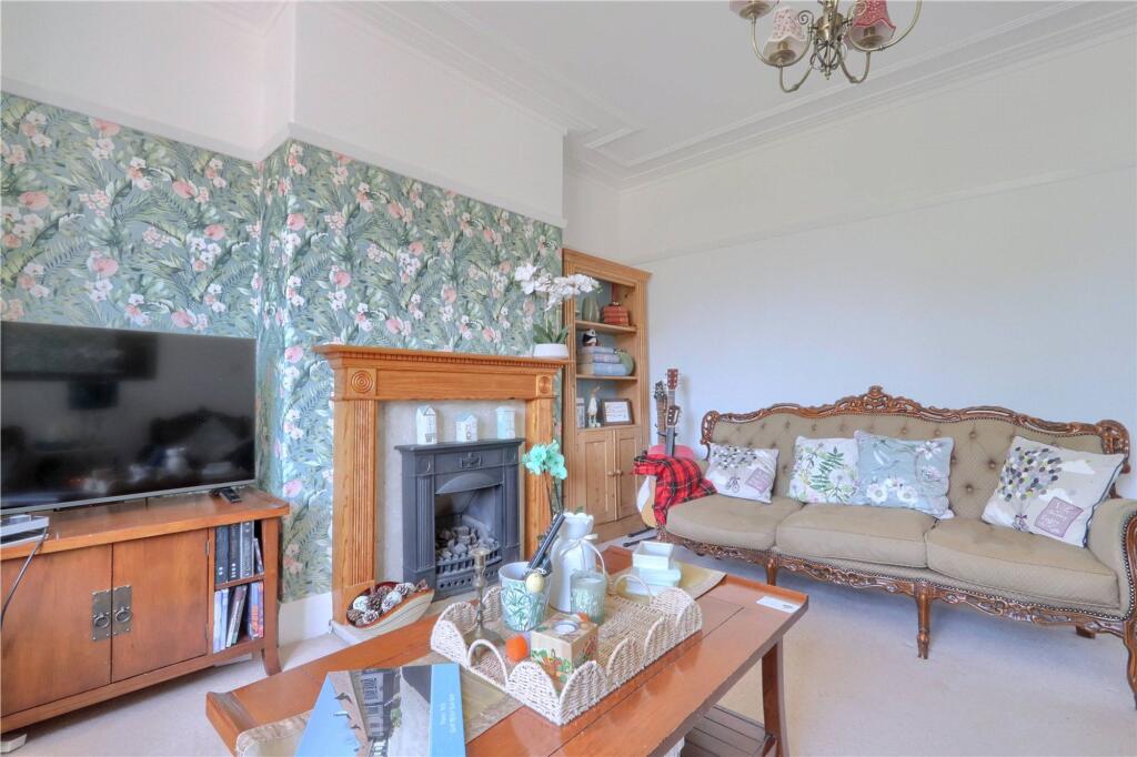 Kirkleatham Lane, Redcar, TS10 - View 4