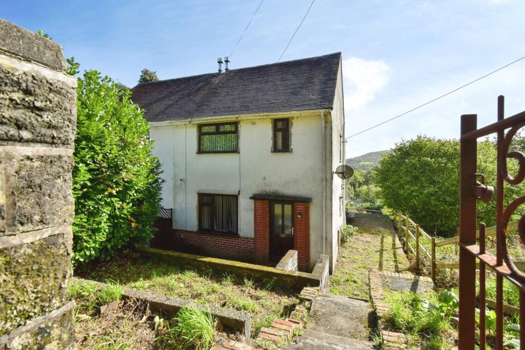 Main image of property: Cae Is Maen, Trebanos, Pontardawe, Swansea, SA8