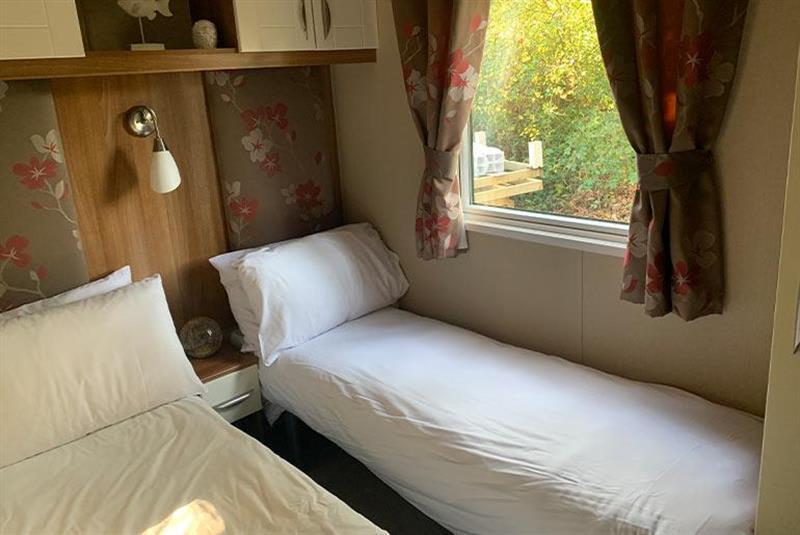 House in Portsmouth - View 5