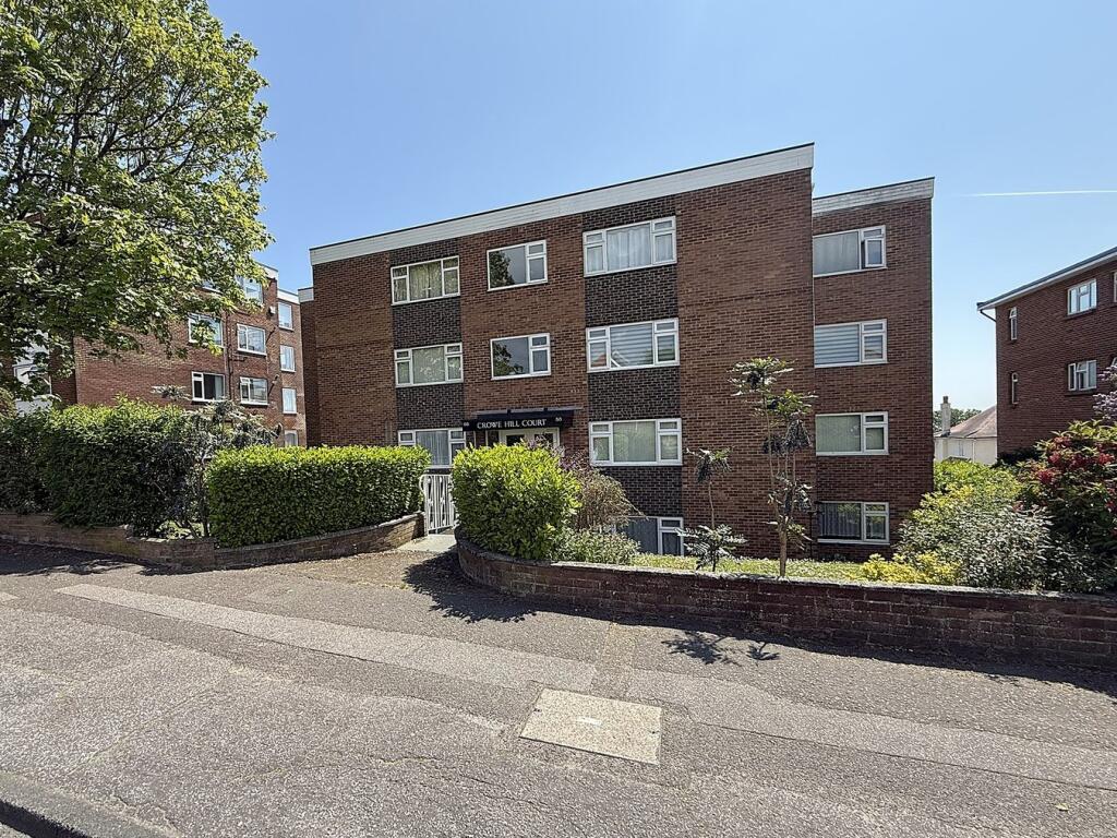 Main image of property: 66 Longfleet Road, POOLE, BH15