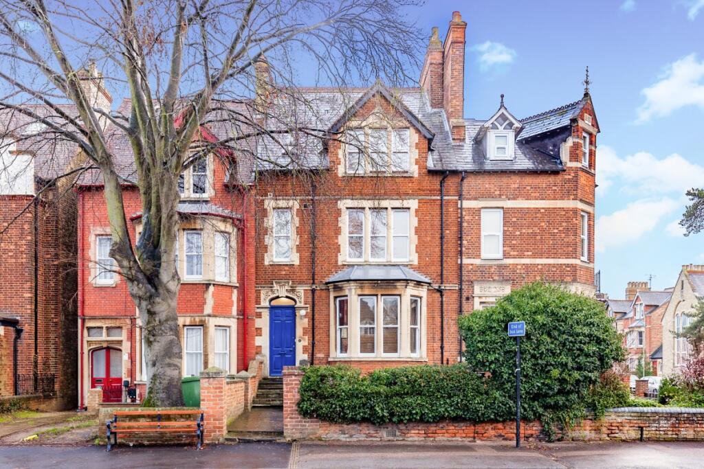 Main image of property: Woodstock Road, Oxford
