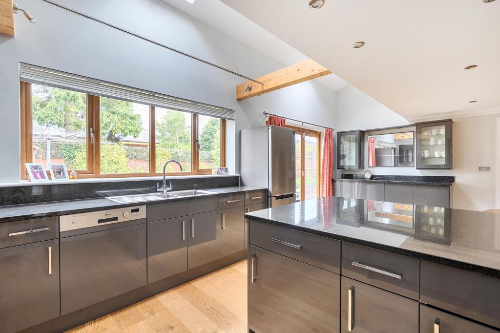 House in Southampton - View 3