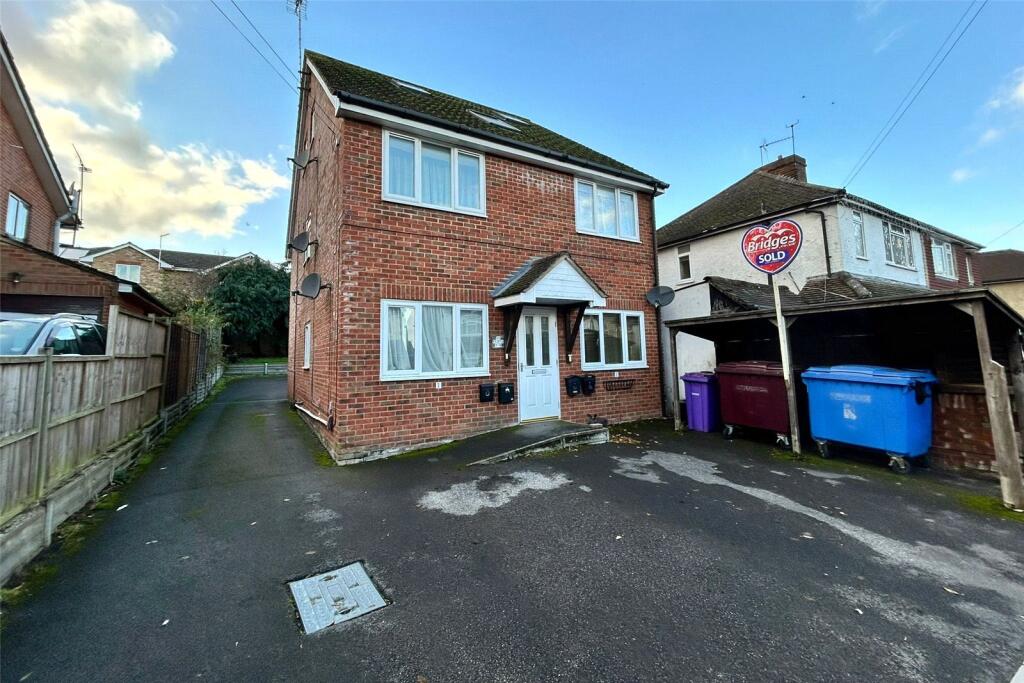 Main image of property: Highland Road, Aldershot, Hampshire, GU12