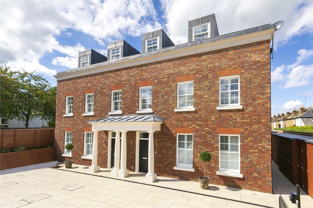 Main image of property: Kings Road, Richmond Hill
