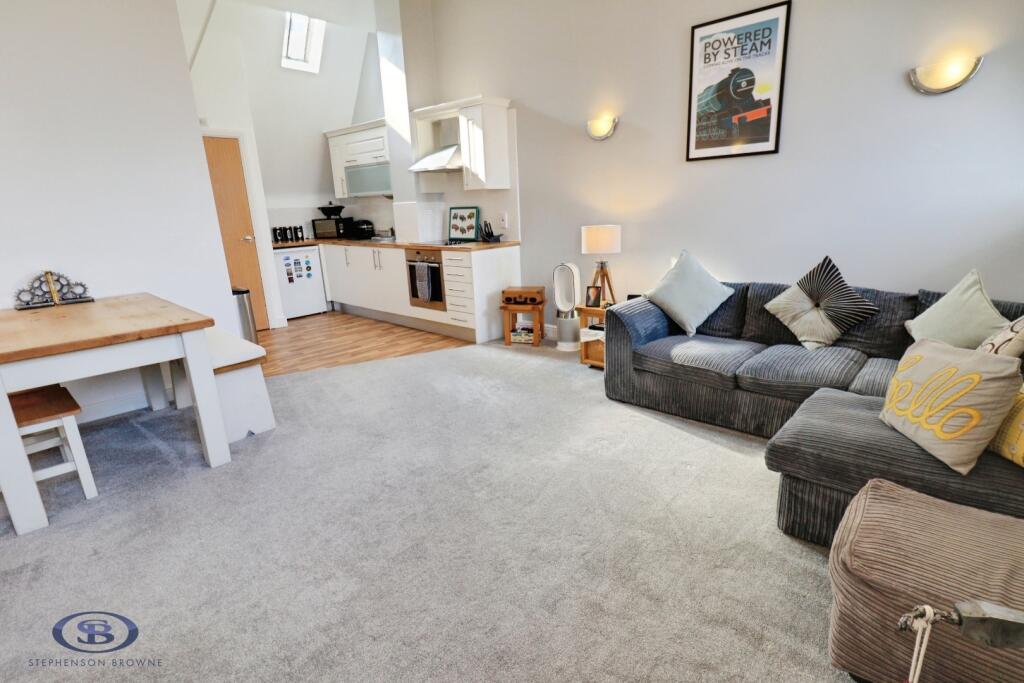 Apartment in Crewe - More