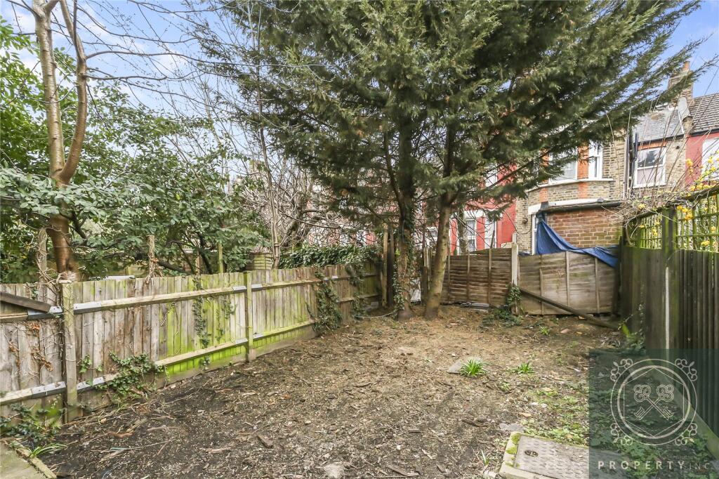 Langham Road, London, N15 photo 5