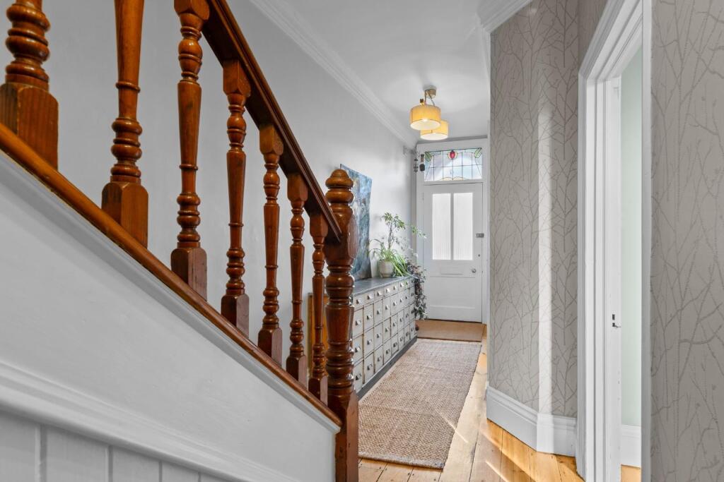 House in Leamington Spa, Milverton, Royal Leamington Spa - View 5