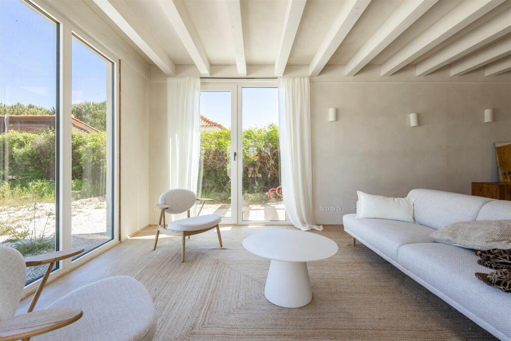 Main image of property: Ribatejo, Benavente