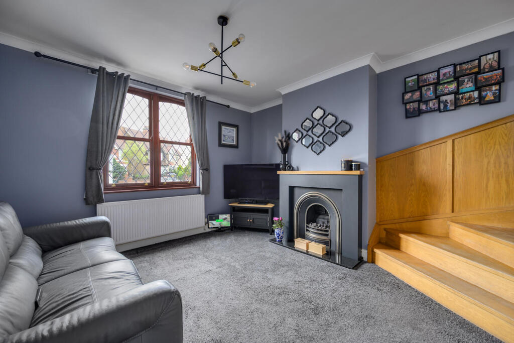 House in Coventry, Walsgrave - More