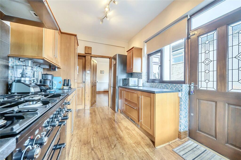 House in Leeds, Newlay, Horsforth - View 3