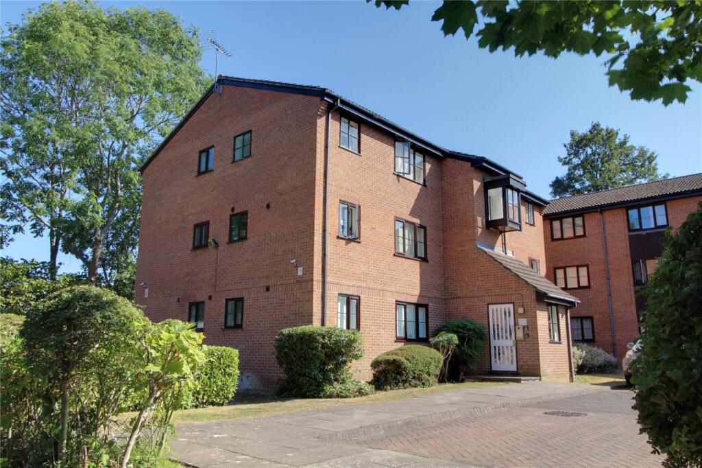 Main image of property: Tempsford Close, Enfield, Middlesex, EN2