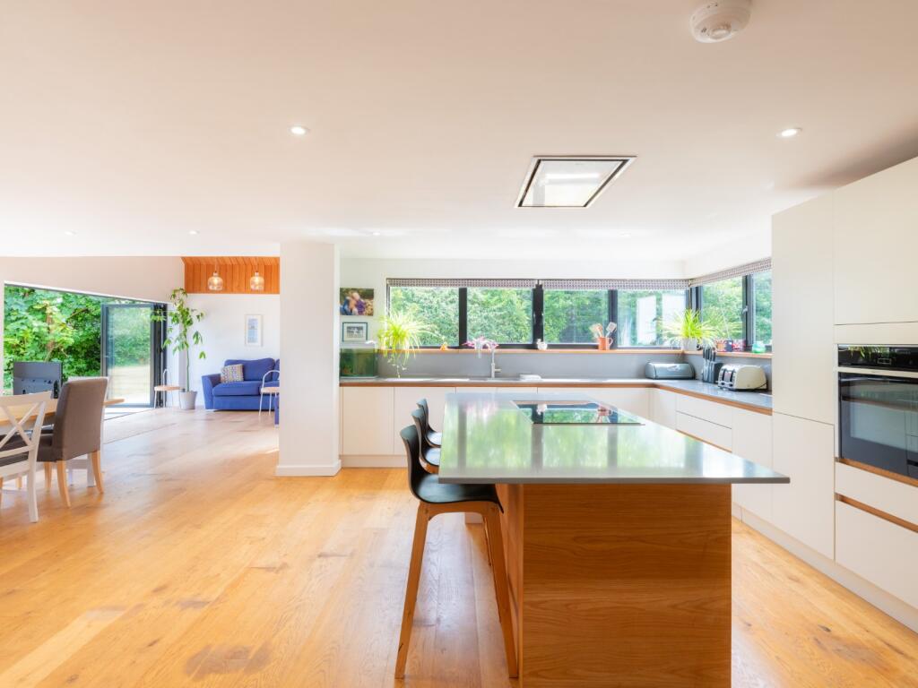 House in Truro - View 4