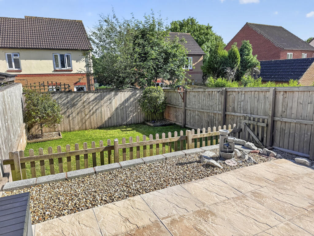 Robin Close, Cullompton, Devon, EX15 1UN photo 2