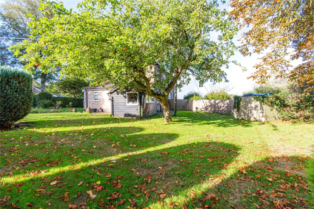 Old Park, Devizes, Wiltshire, SN10 photo 2