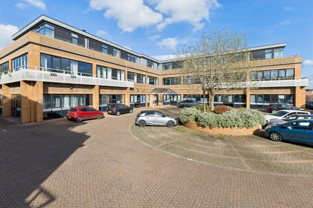 Main image of property: Overbridge Square, Newbury, Berkshire, RG14 5BP