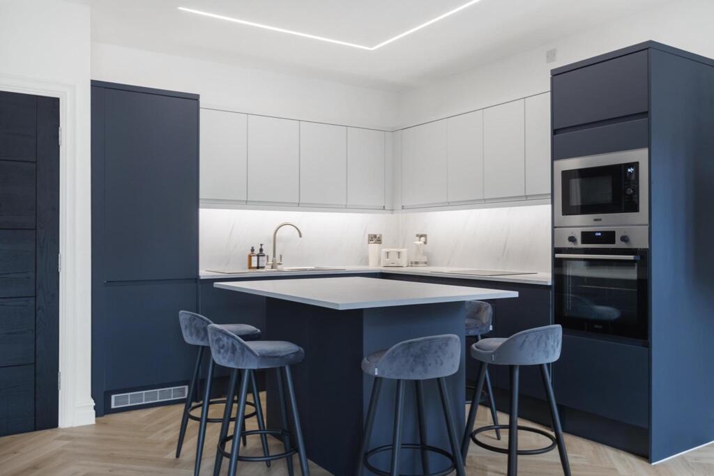 Main image of property: Gresham Road, London, SW9