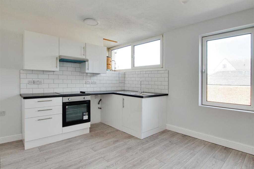Main image of property: The Centre, Mortimer Street, Herne Bay