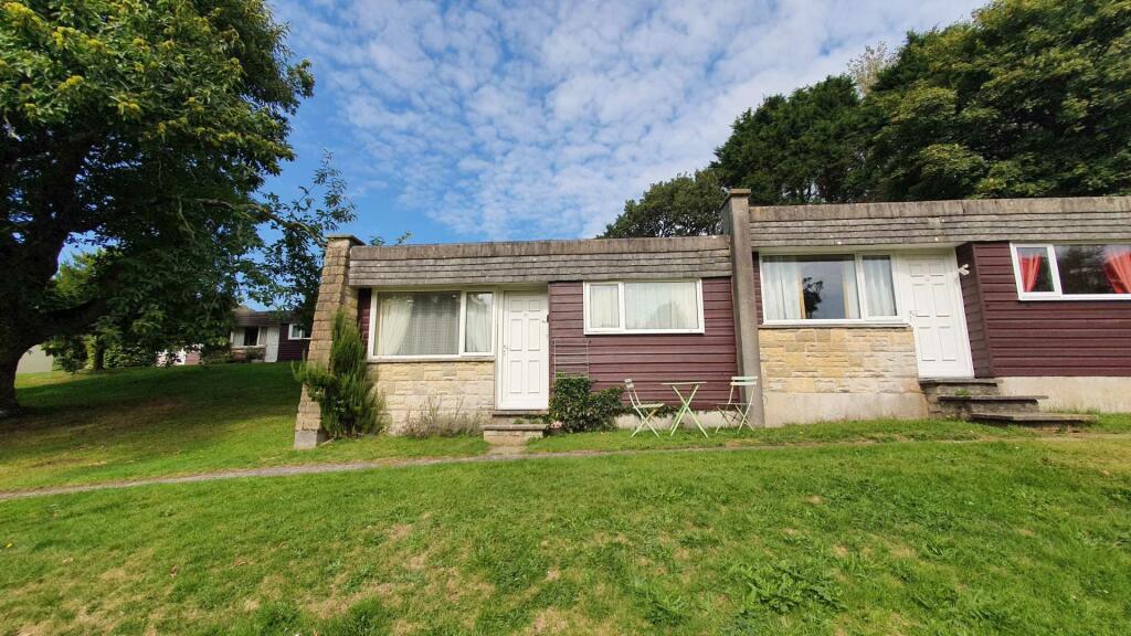 2-bed terraced on Lanteglos, Camelford, £25,000