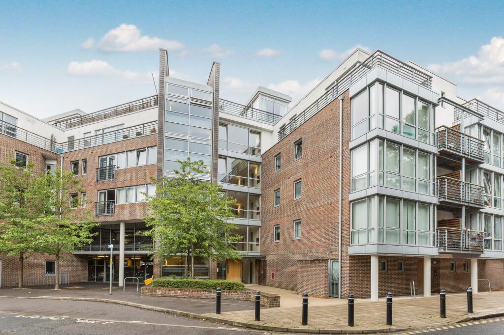 Main image of property: Richmond House, Admiralty Quarter