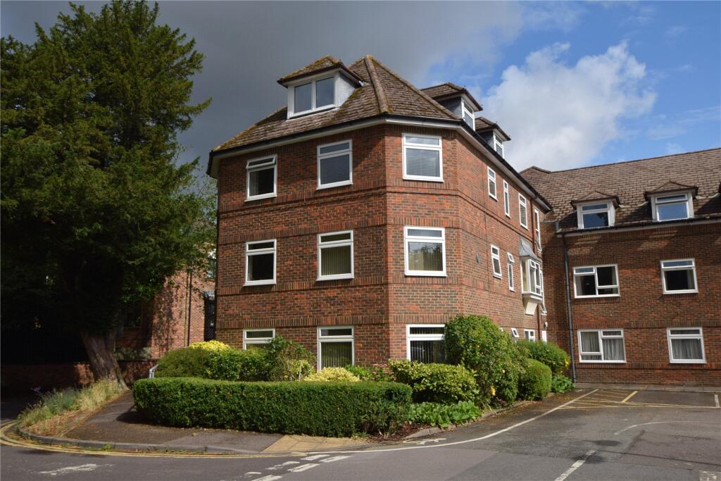 1-bed other on Lady Place Court, Alton, Hampshire, GU34, £65,000