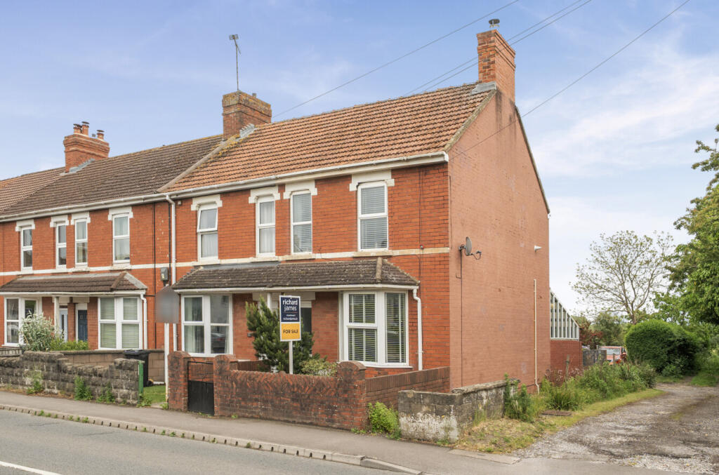 Main image of property: Swindon Road, Wroughton, Swindon, SN4