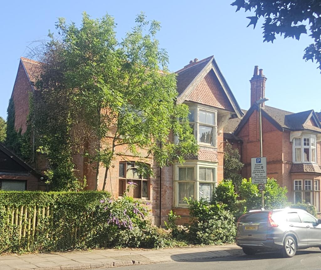 Main image of property: 14 Springfield Road, Leicester LE2 3BA