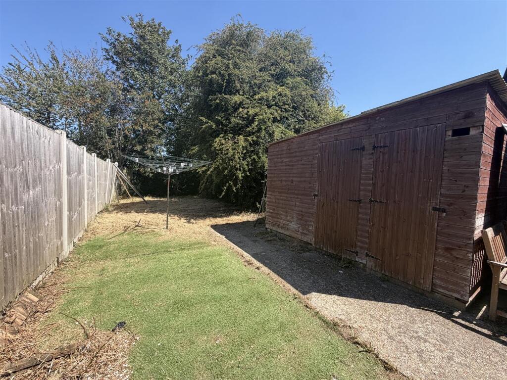 House in Fareham, Hampshire - View 2