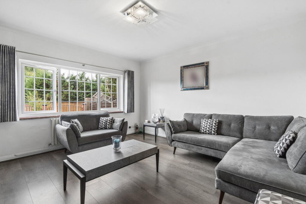 House in London - View 4