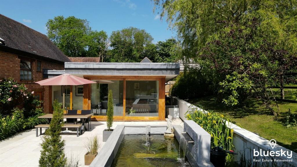 Main image of property: Main Street, Frankton, Rugby, Warwickshire, CV23 9PB