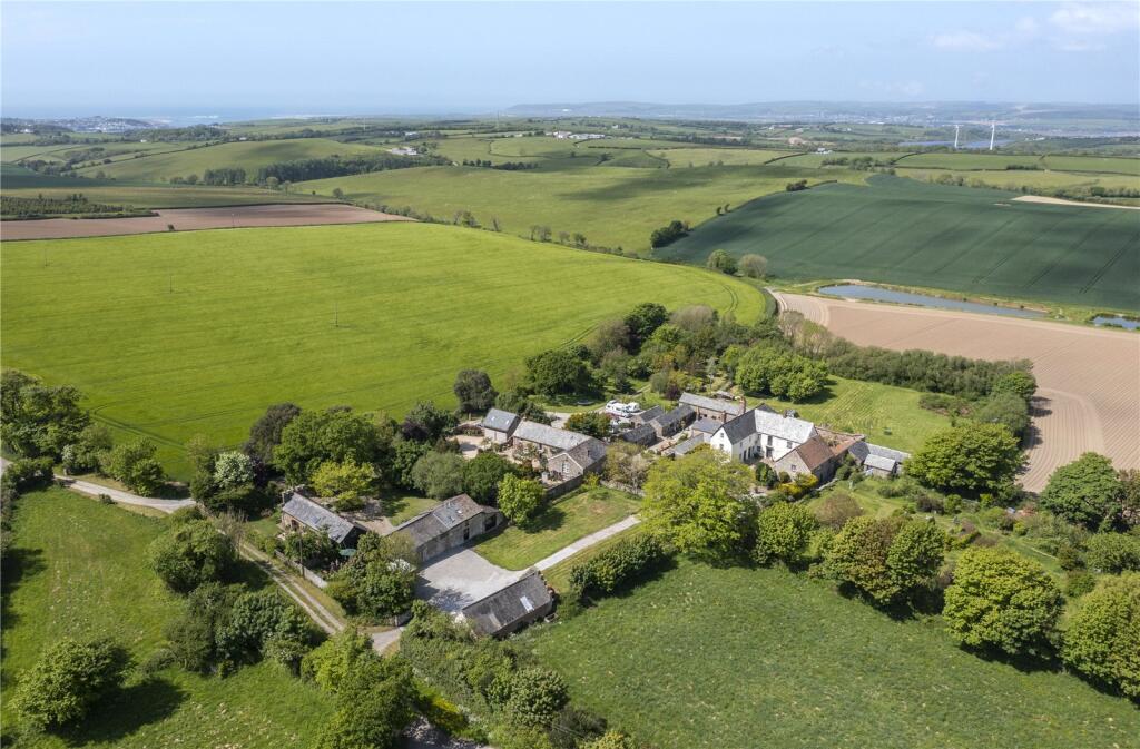 Horwood, Bideford, Devon, EX39 - View 2