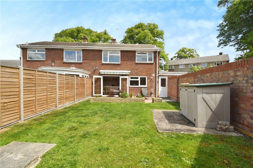 Viney Avenue, Romsey, Hampshire photo 3