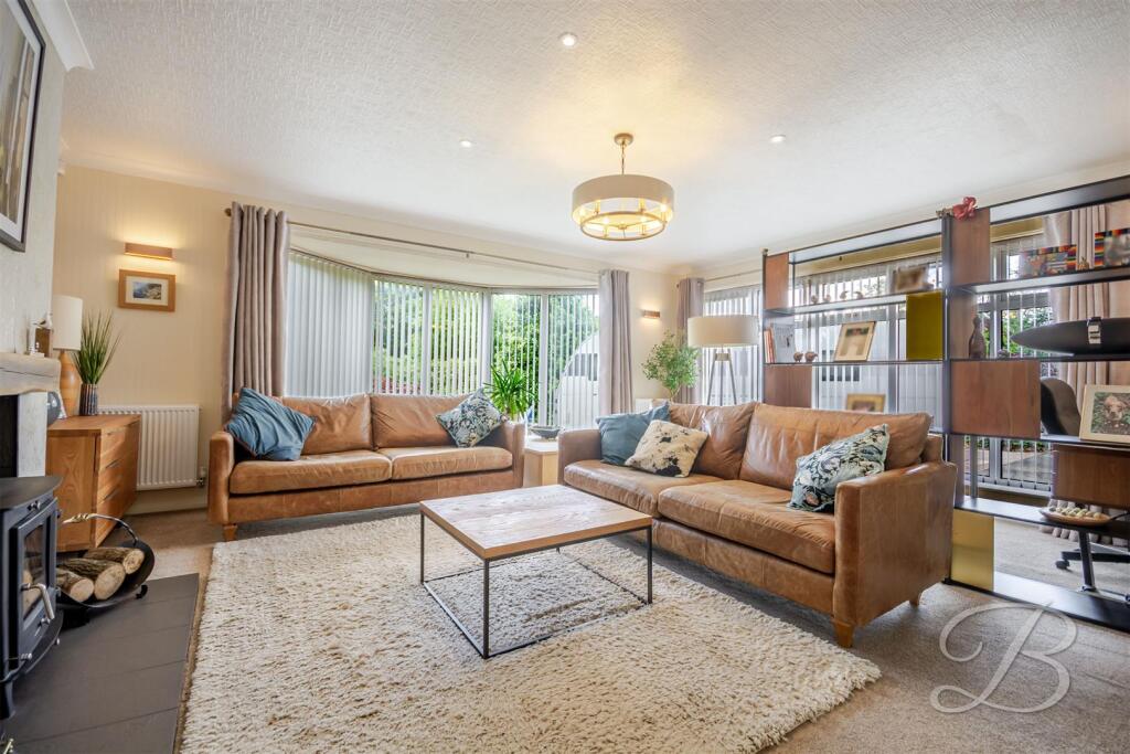 Lichfield Lane, Mansfield - View 3