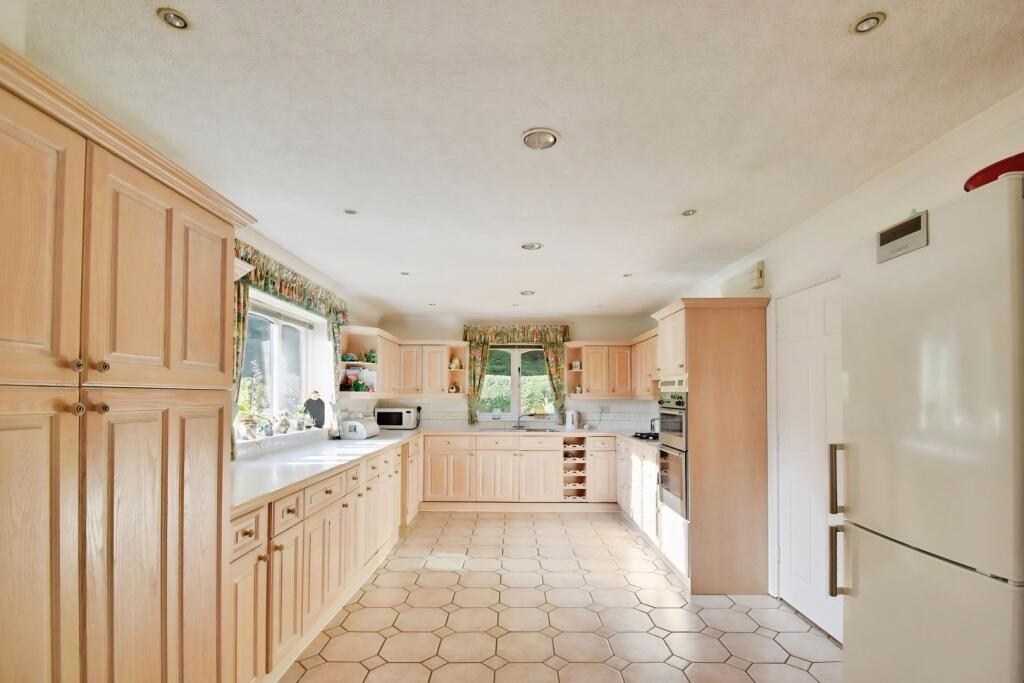 House in St Albans, Smug Oak, St Stephen - View 4