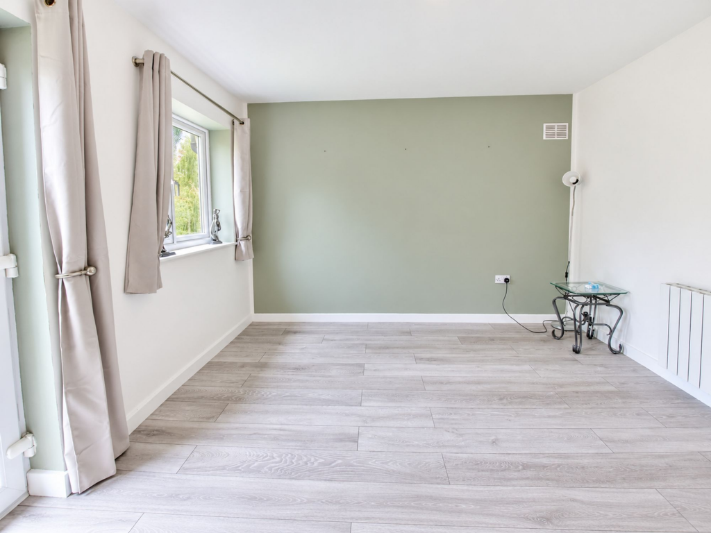 Apartment in Manchester - View 4