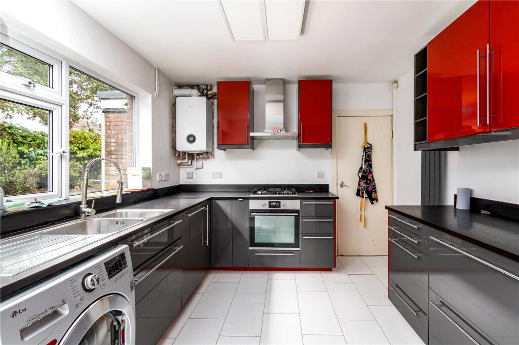 Brynderwen Close, Cyncoed, Cardiff, CF23 - View 2