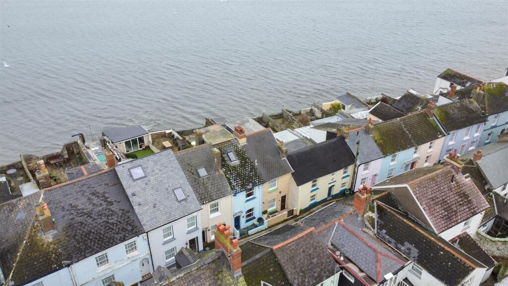 Irsha Street, Appledore photo 2