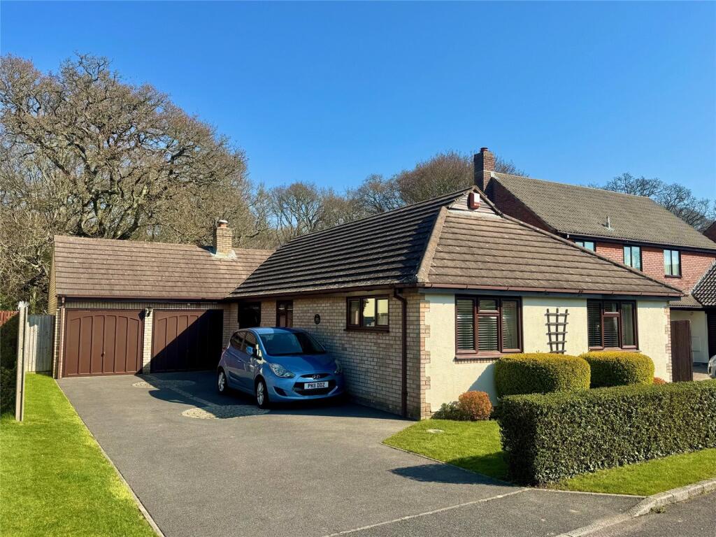 Main image of property: The Fallows, New Milton, Hampshire, BH25