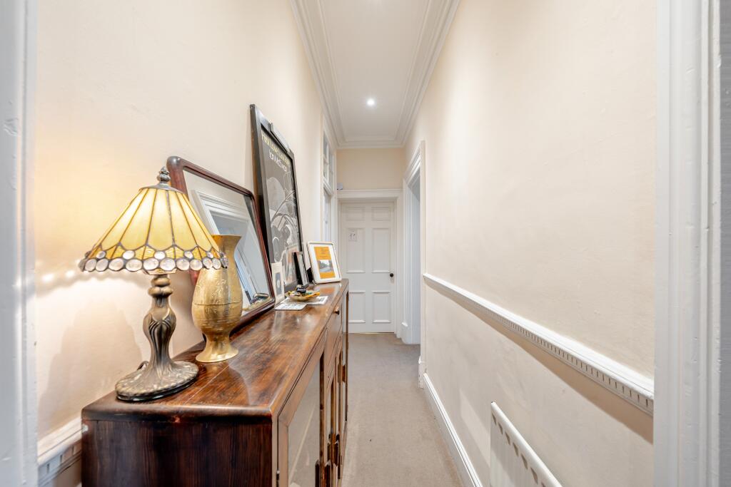 Apartment in Leeds - View 3
