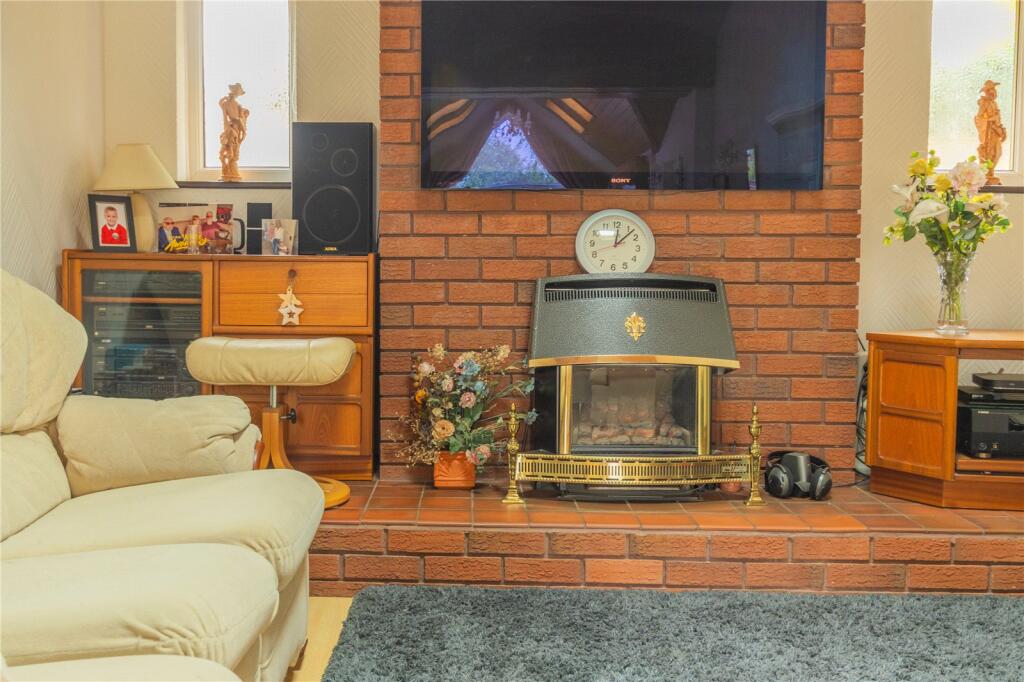 House in Rochdale, Greater Manchester - More