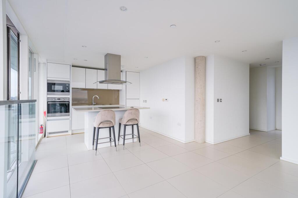 Apartment in Nottingham, Lace Market, The Meadows - View 5