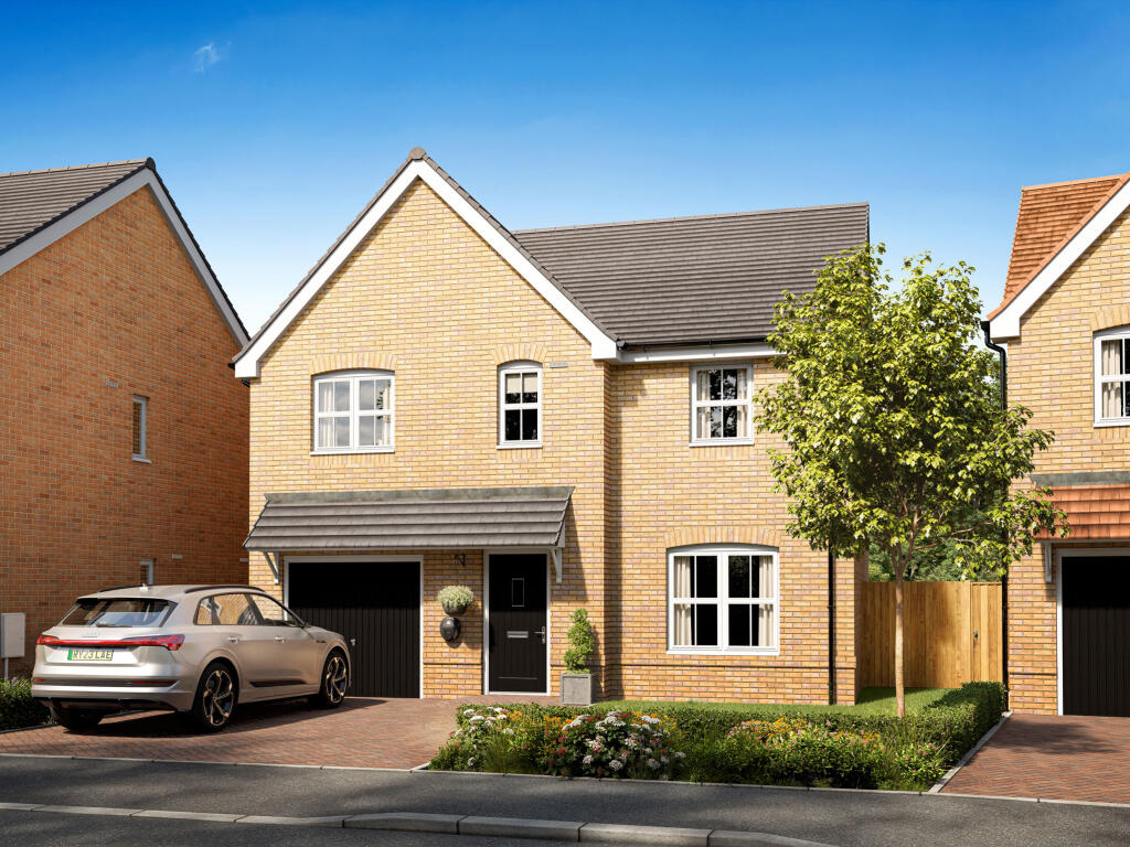 4-bed detached on Birch Close, Oulton Broad, NR32 3QF, £380,000