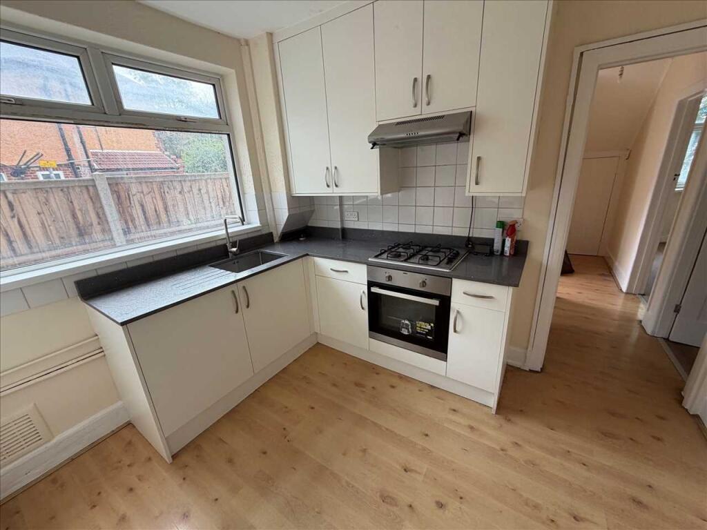 Apartment in Twickenham - More